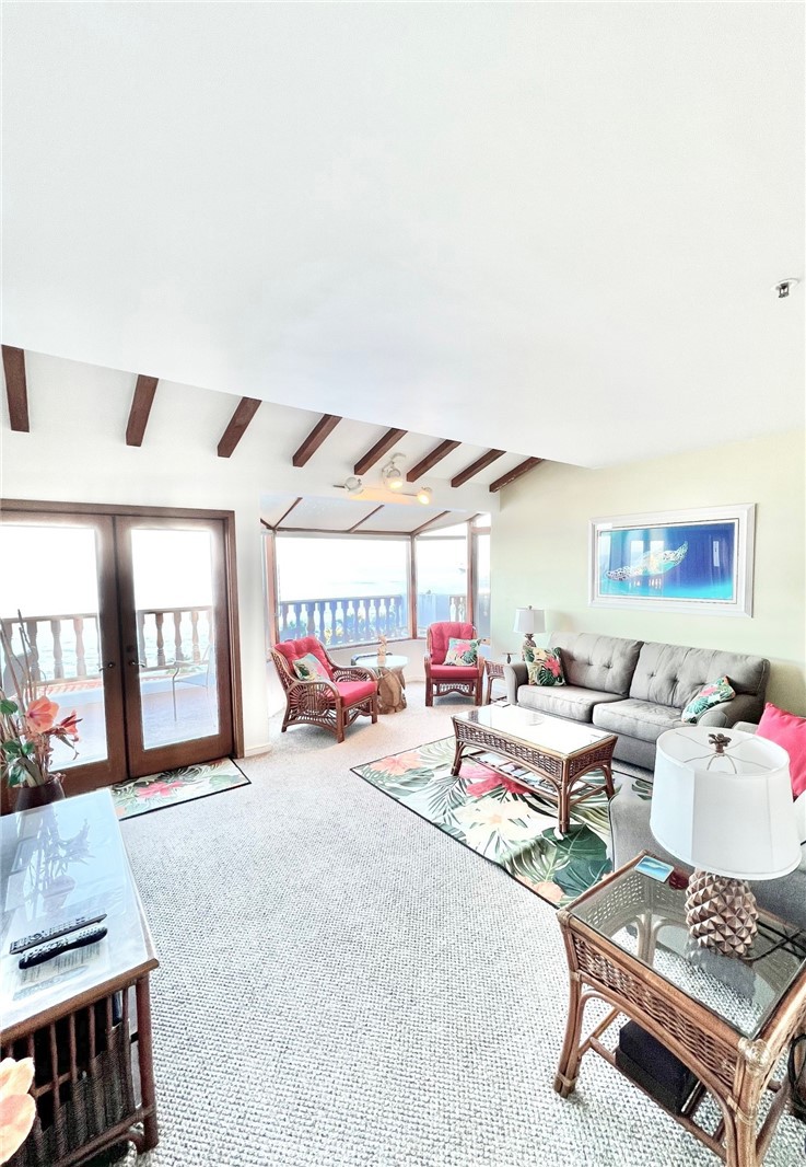 30 Camino De Flores 71