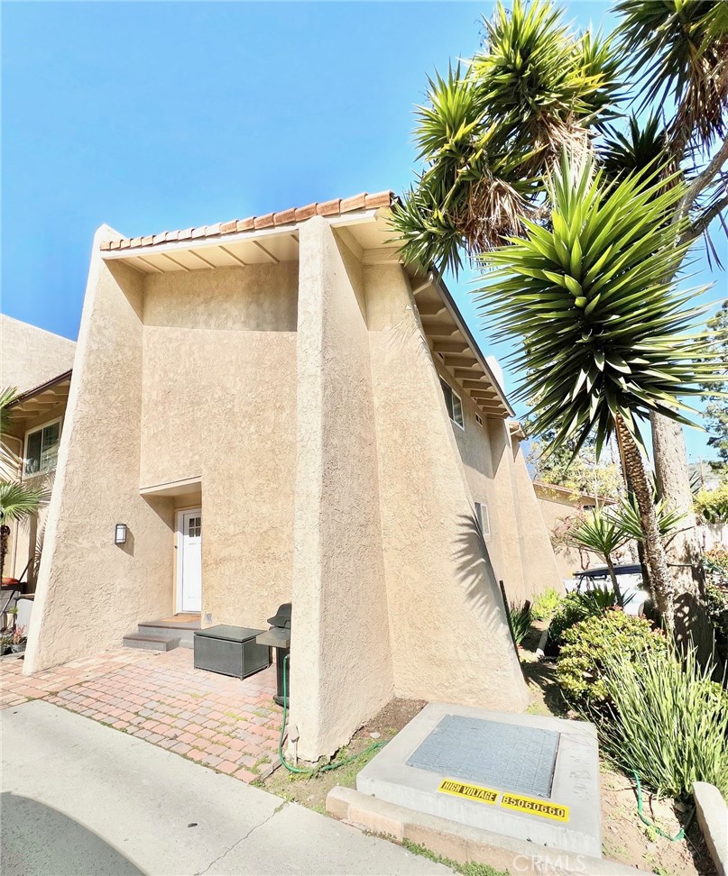 82 Avalon Terrace Road