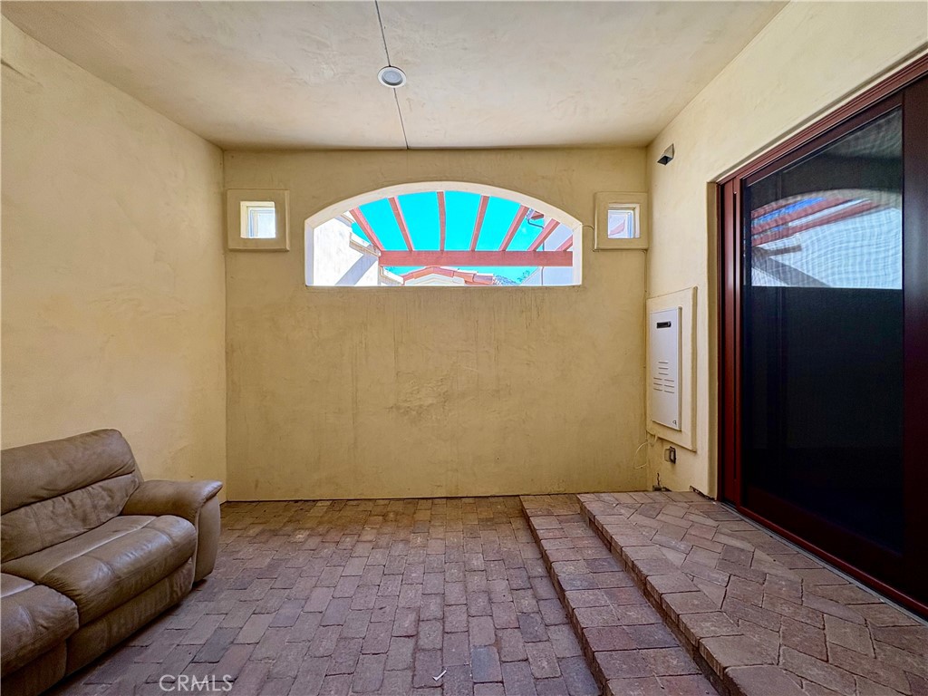 344 Triana Lane 102