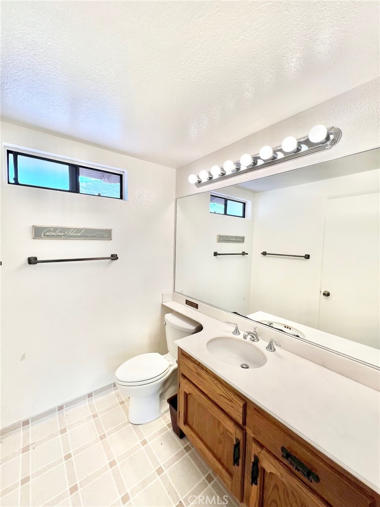 35 Cabrillo Drive
