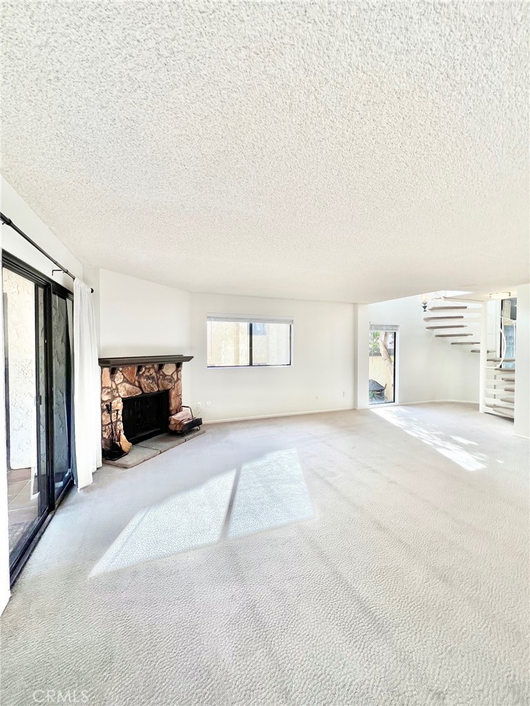 35 Cabrillo Drive