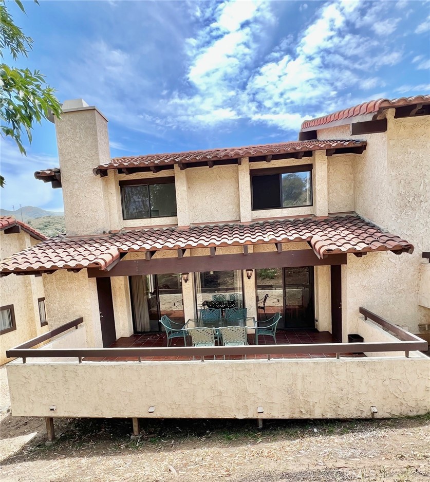 35 Cabrillo Drive