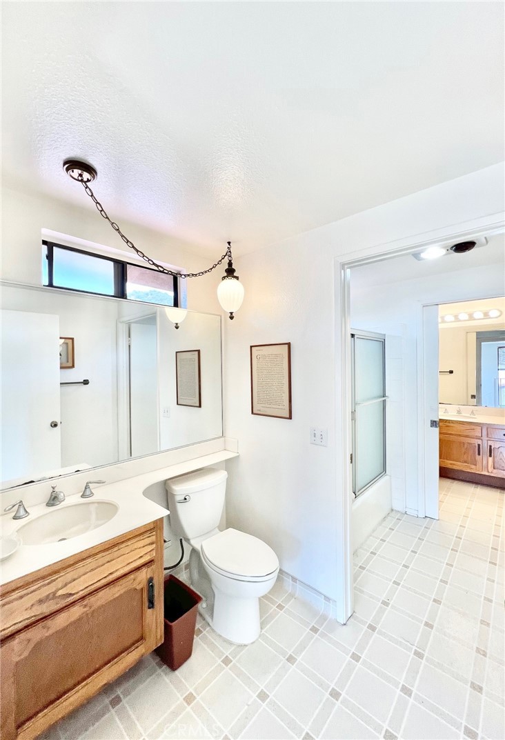 35 Cabrillo Drive