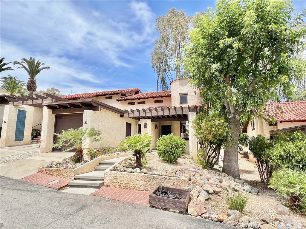 35 Cabrillo Drive