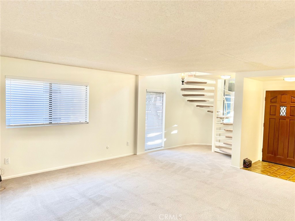 35 Cabrillo Drive