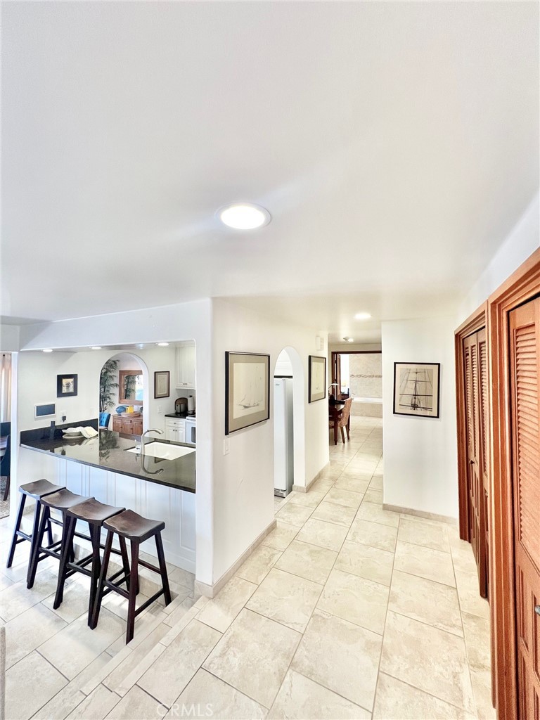 12 Camino De Flores 39