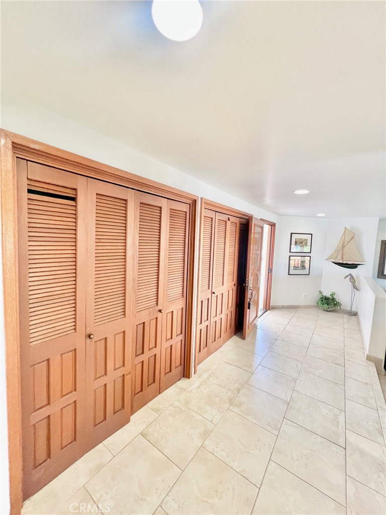 12 Camino De Flores 39