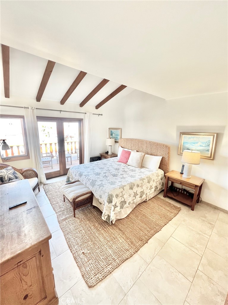 12 Camino De Flores 39