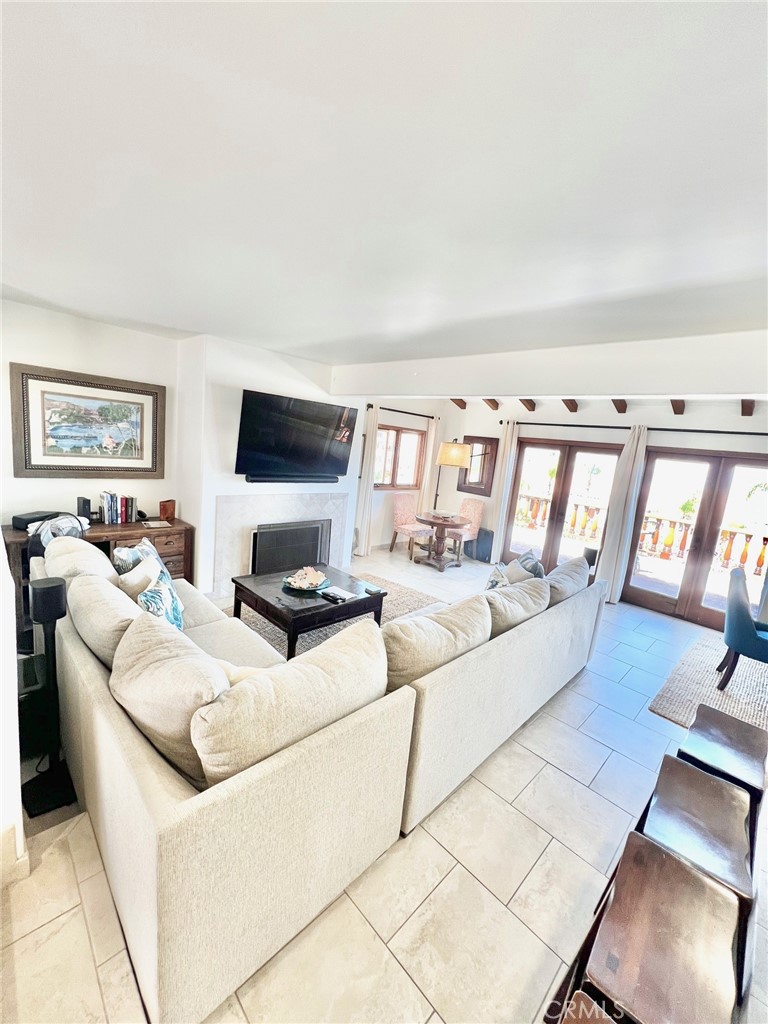 12 Camino De Flores 39