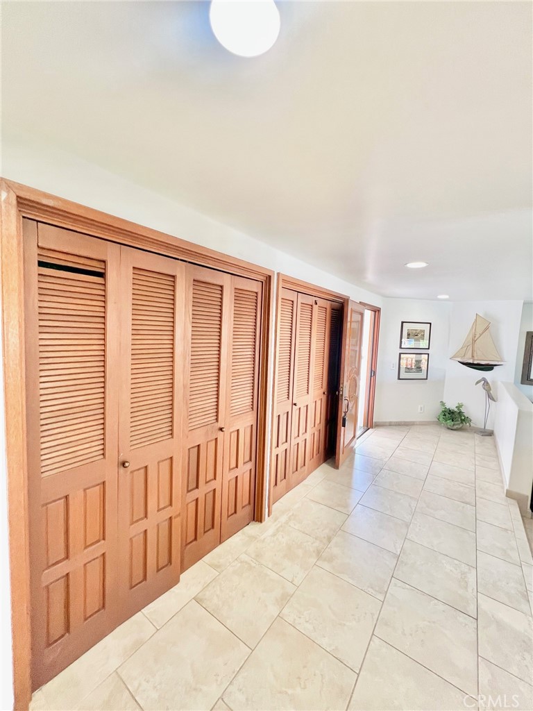 12 Camino De Flores 39