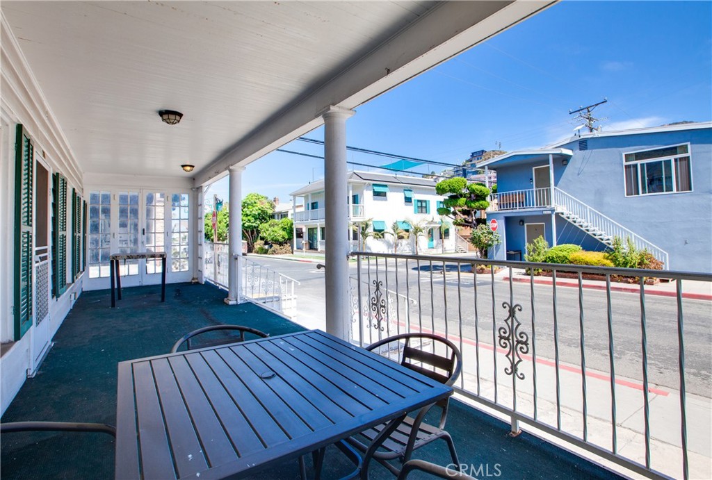 301 Catalina