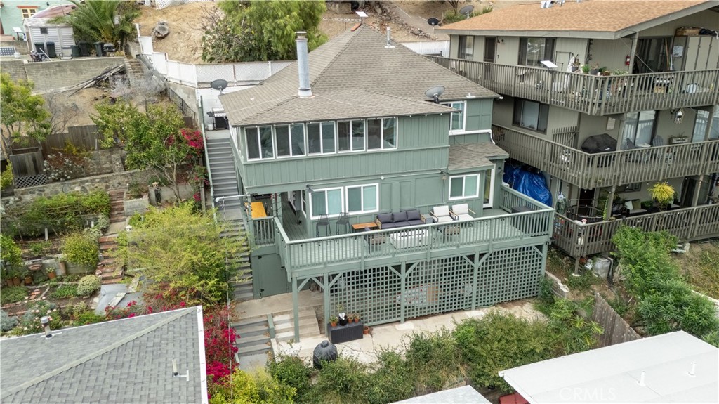 310 Whittley A Avalon Ca Us 90704 Sb26233485