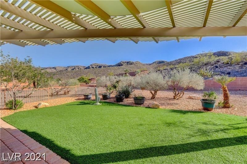 2127 King Mesa Drive