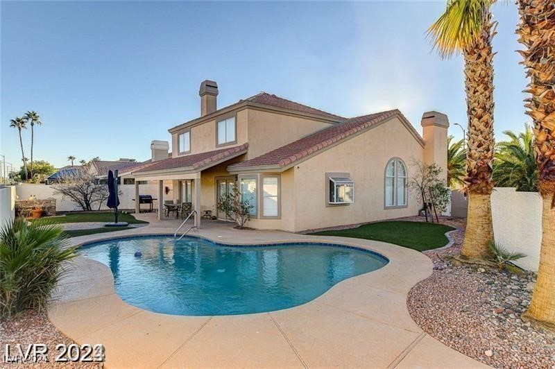 3024 Red Bay Way