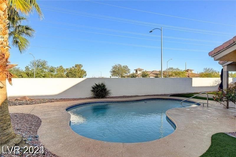 3024 Red Bay Way