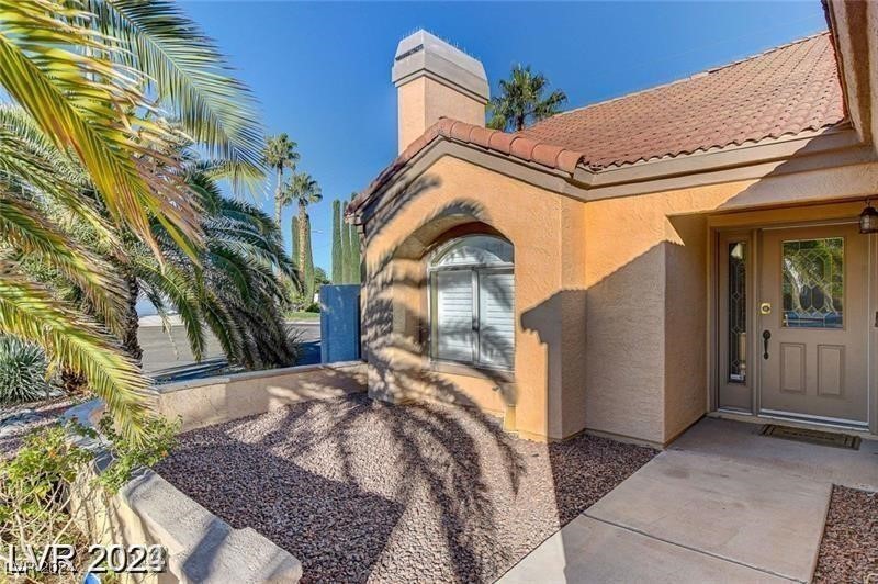 3024 Red Bay Way