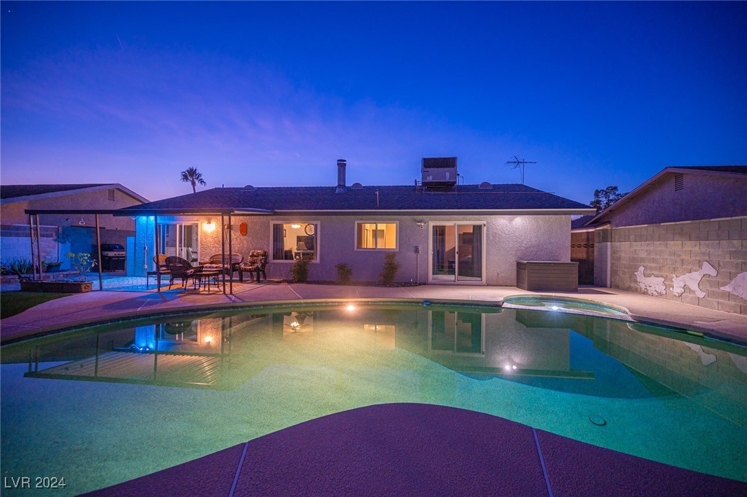 4250 Carolyn Drive