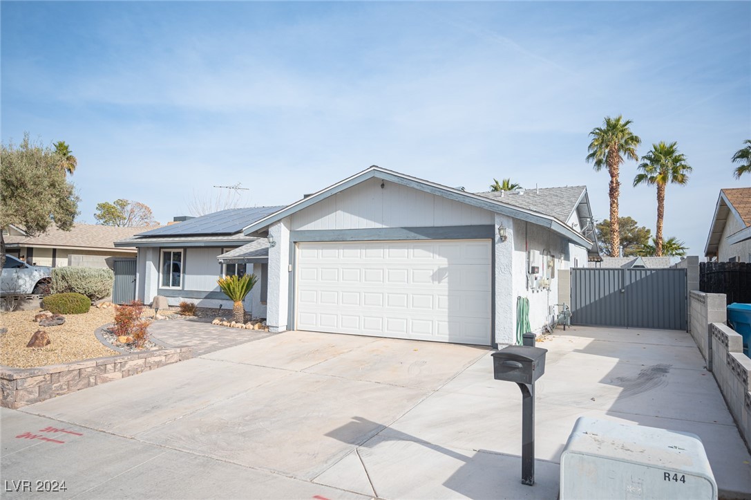 4250 Carolyn Drive