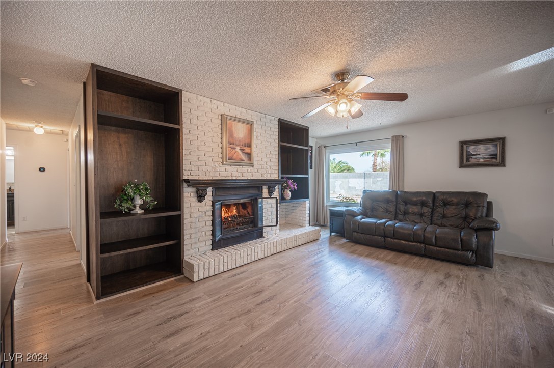 4250 Carolyn Drive