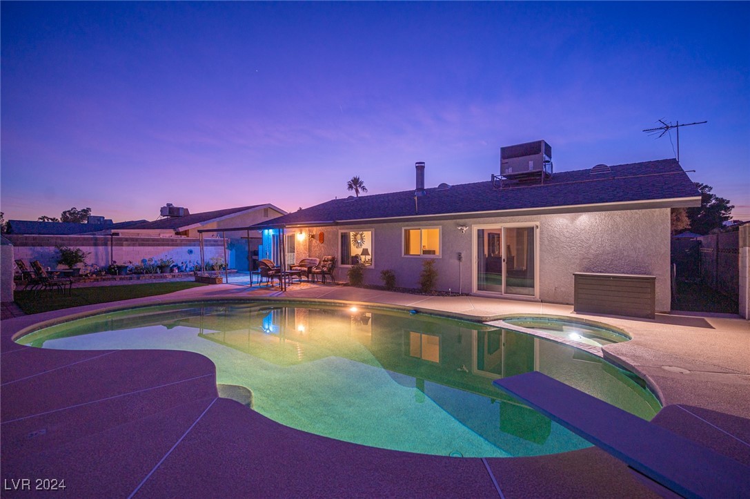 4250 Carolyn Drive