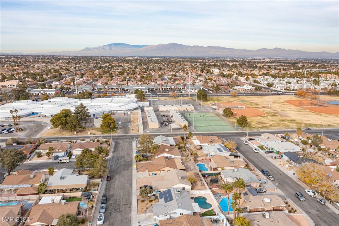 4250 Carolyn Drive