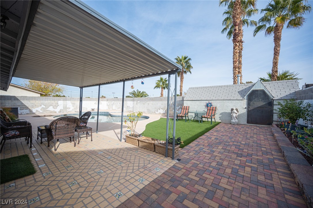 4250 Carolyn Drive