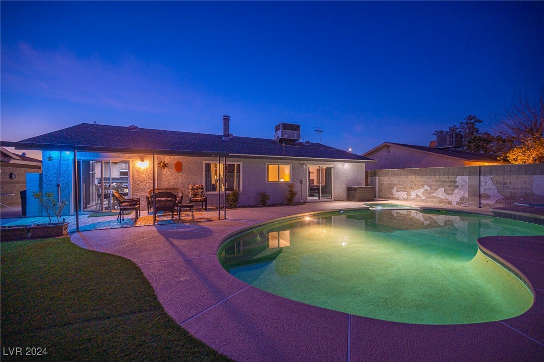 4250 Carolyn Drive