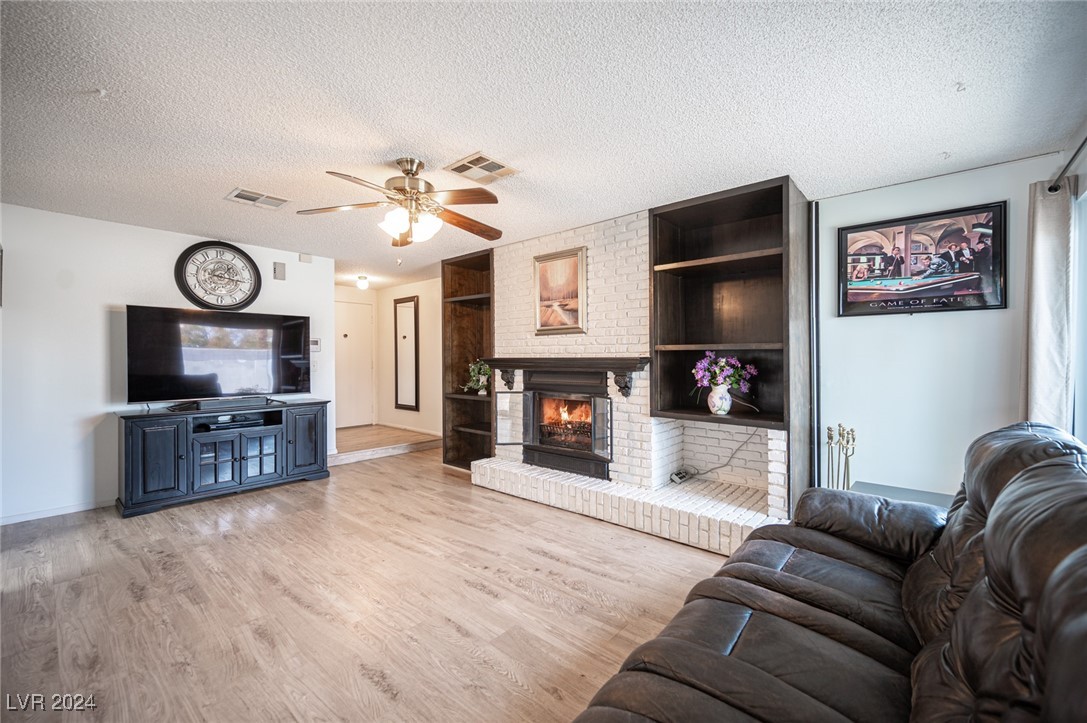4250 Carolyn Drive