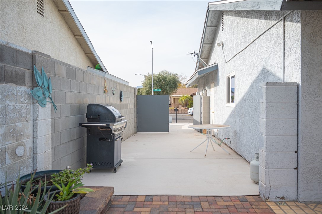 4250 Carolyn Drive