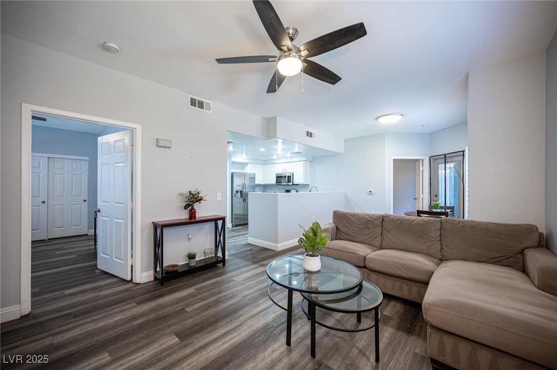 10245 South Maryland Parkway 106