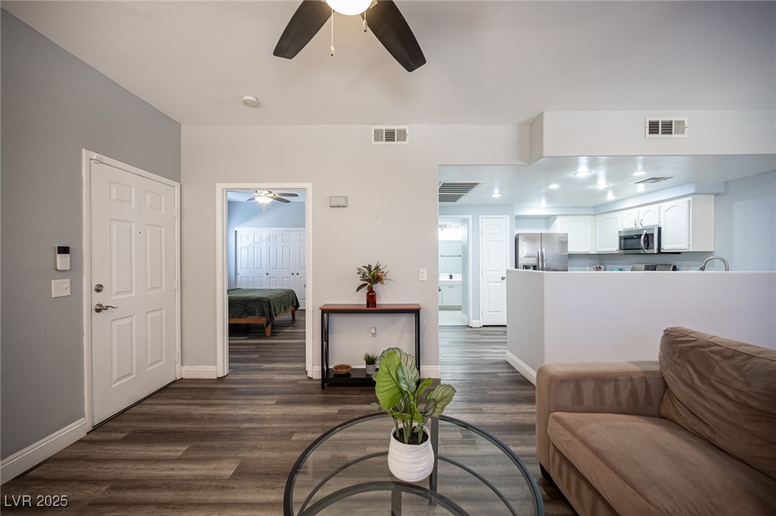10245 South Maryland Parkway 106
