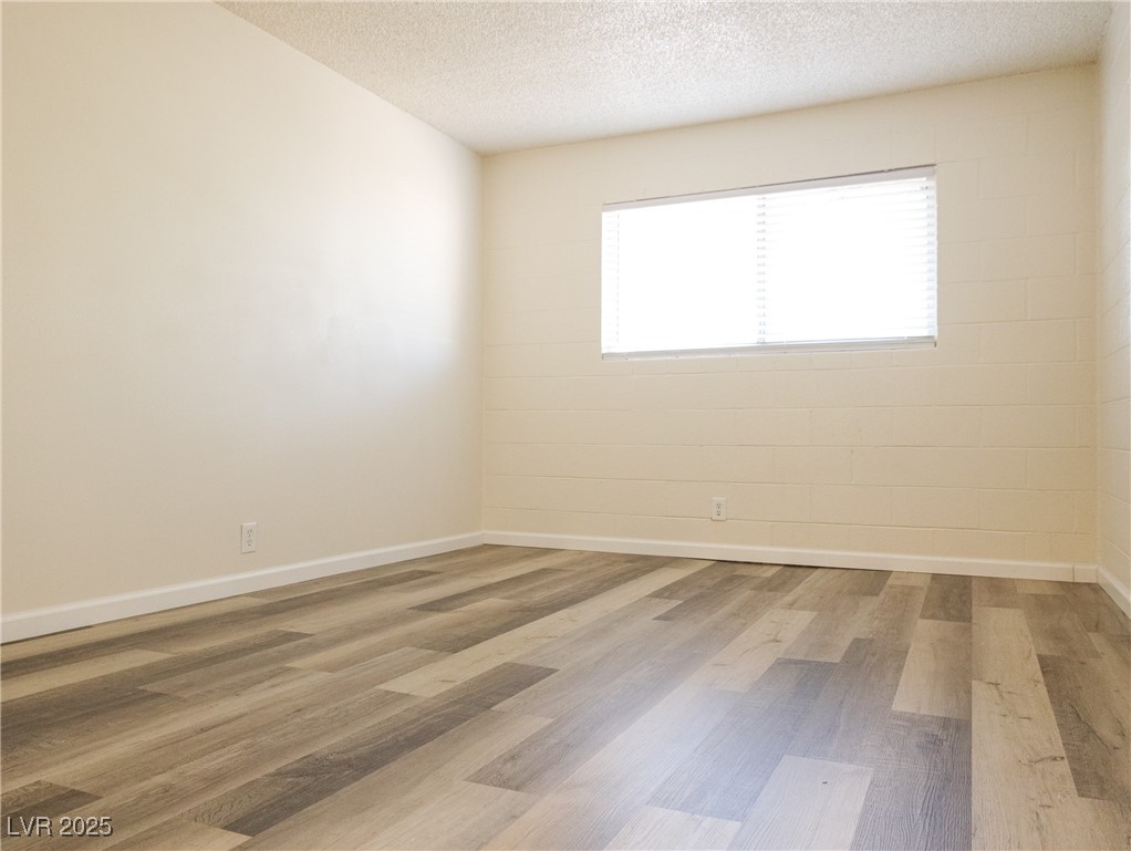 605 South Royal Crest Circle 8