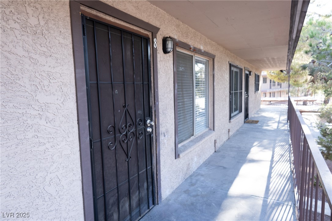 605 South Royal Crest Circle 8
