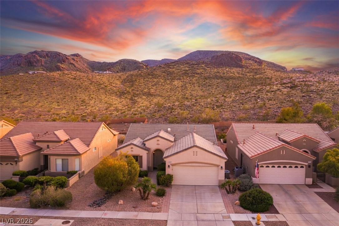 2127 King Mesa Drive