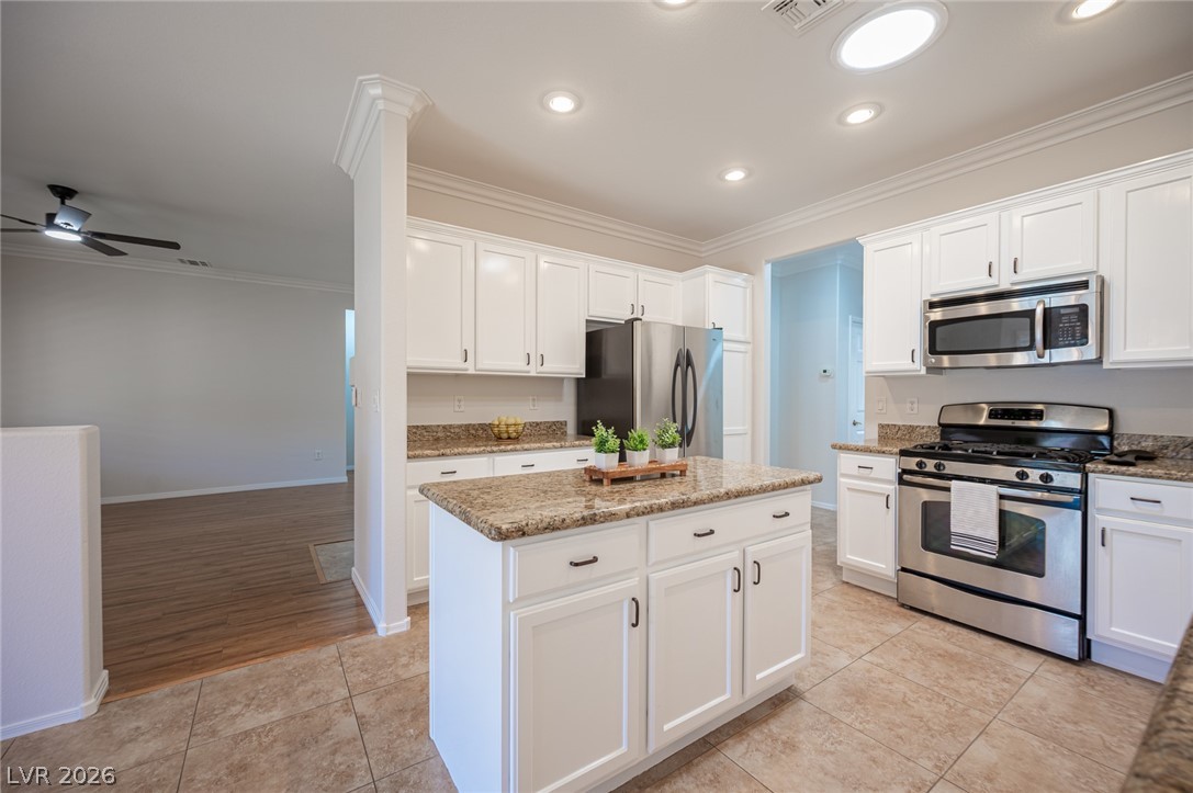 2127 King Mesa Drive
