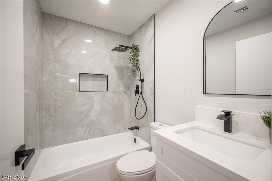 3720 Snorkel Circle D