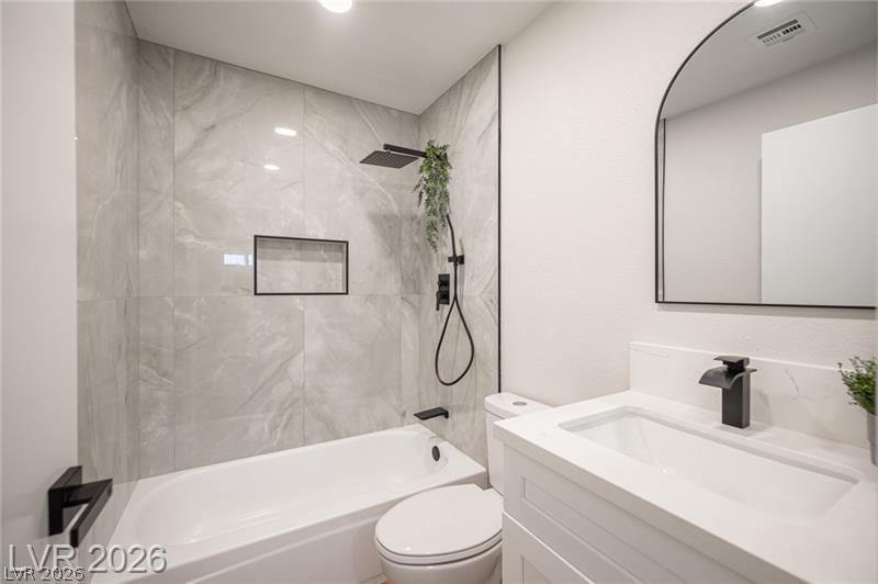 3720 Snorkel Circle D