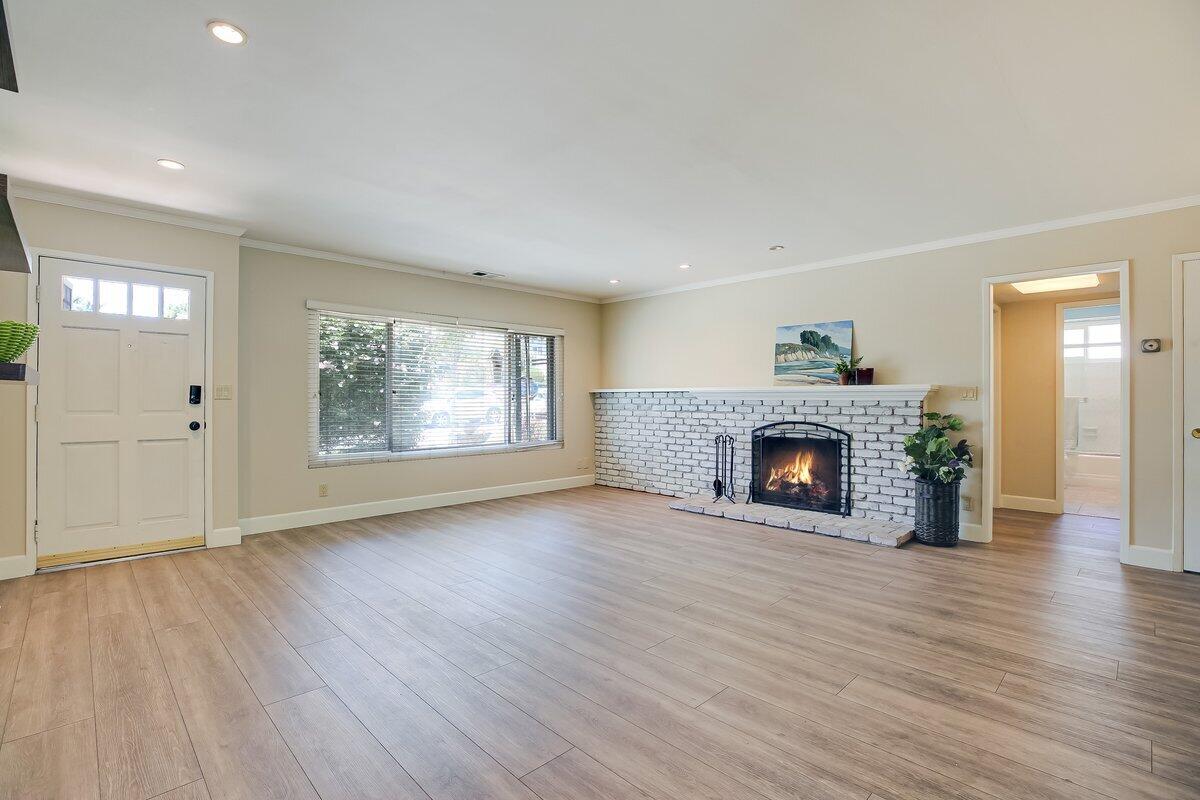 334 Consuelo Drive A B Santa Barbara Ca 93110 20250628135221697341000000