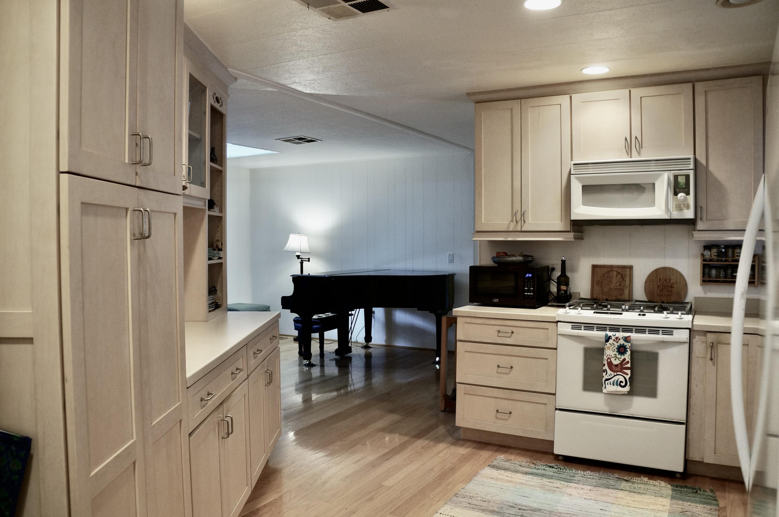 340 Old Mill Road 20 Santa Barbara Ca 93110 20251128203632531740000000