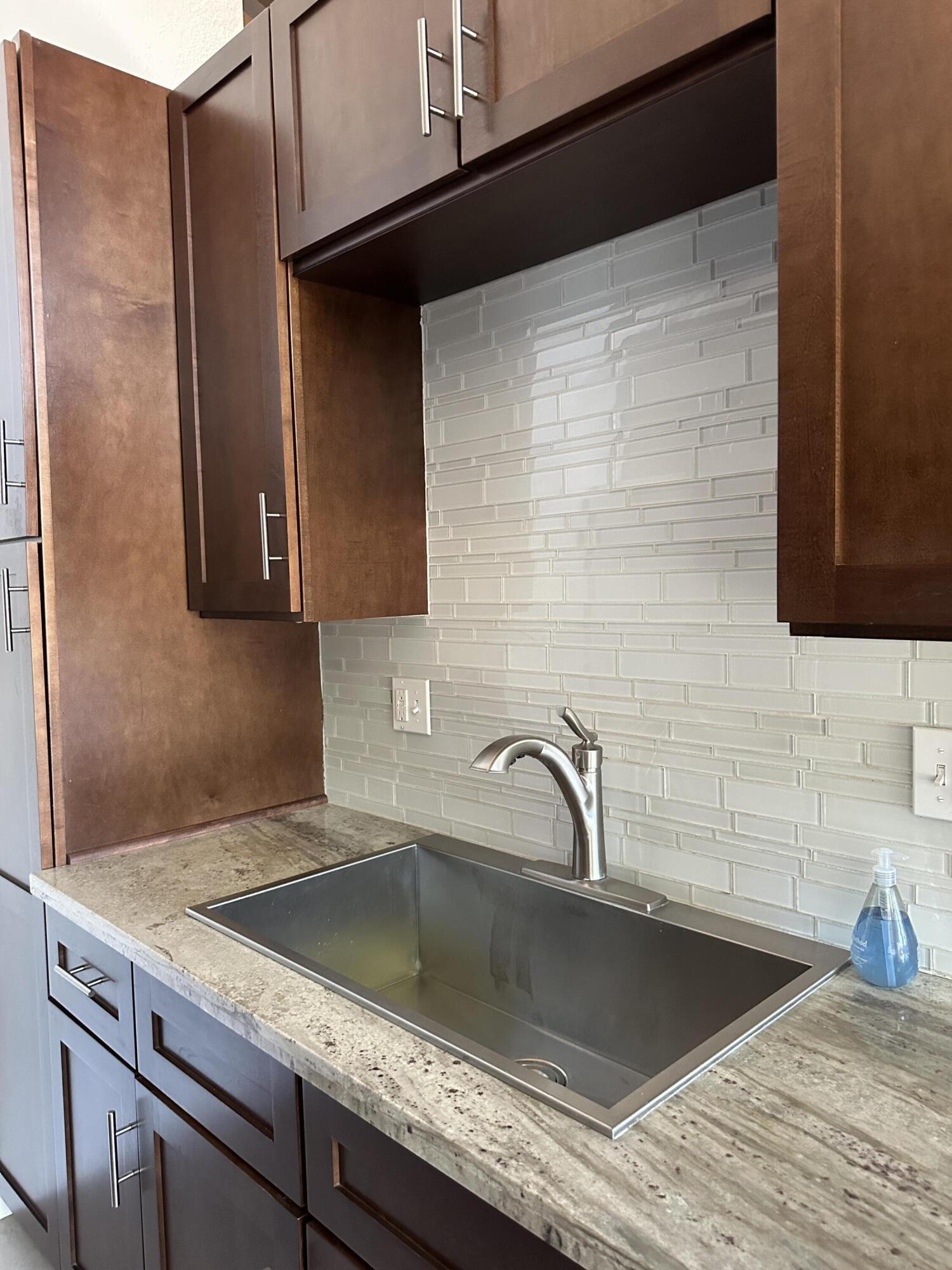 166 Kingston Avenue Apt C