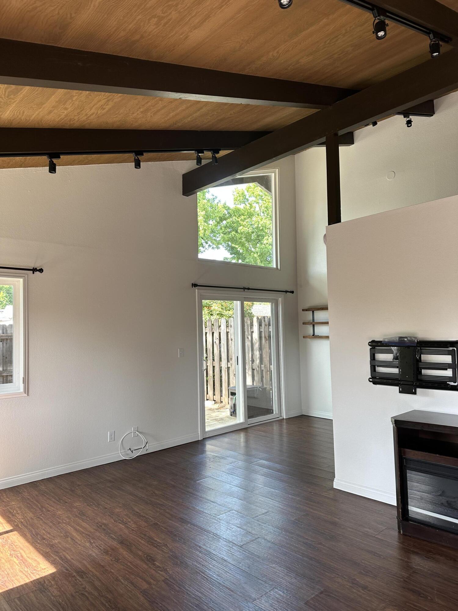 166 Kingston Avenue Apt C