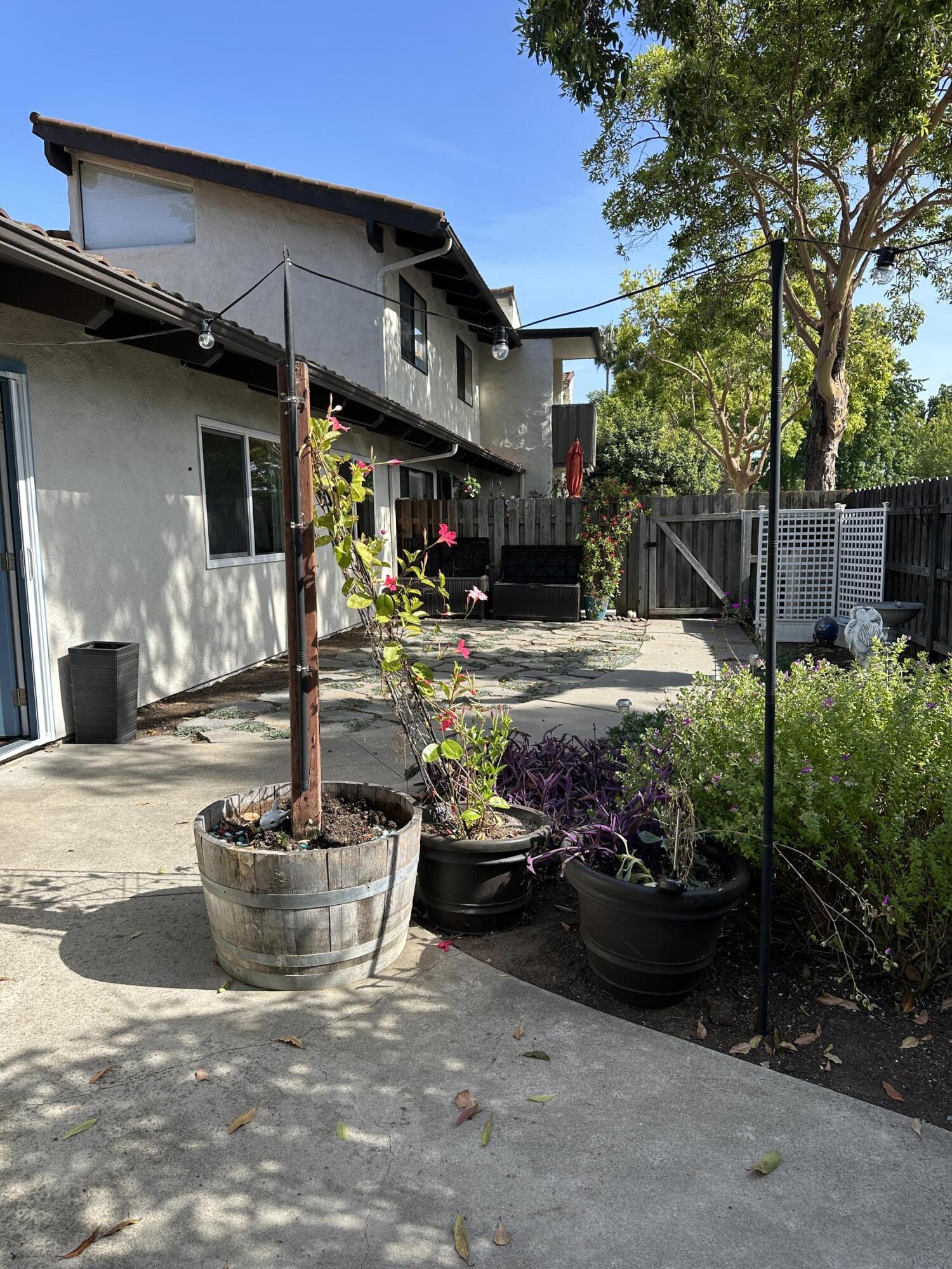 166 Kingston Avenue Apt C