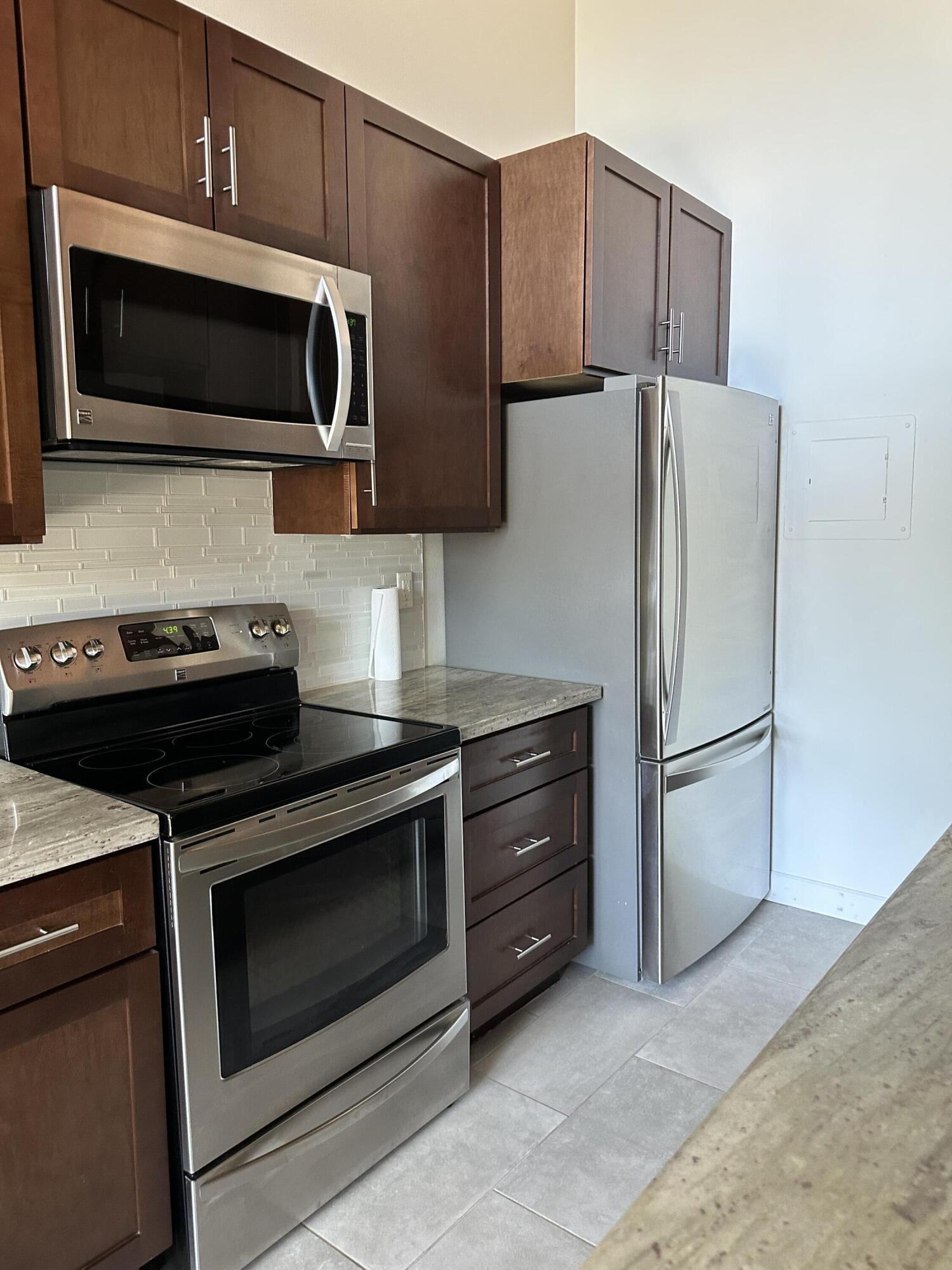 166 Kingston Avenue Apt C