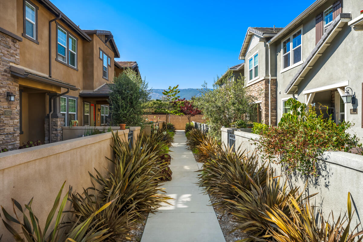 6578 Pipeline Place