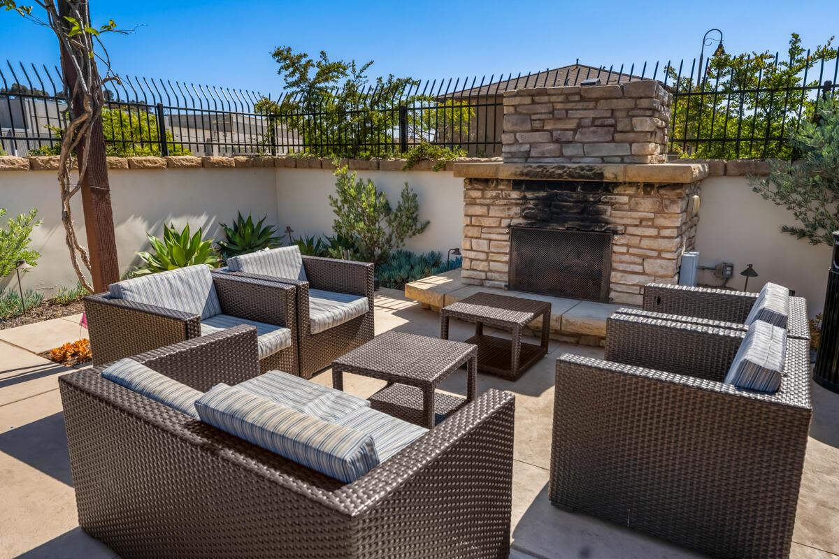 6578 Pipeline Place