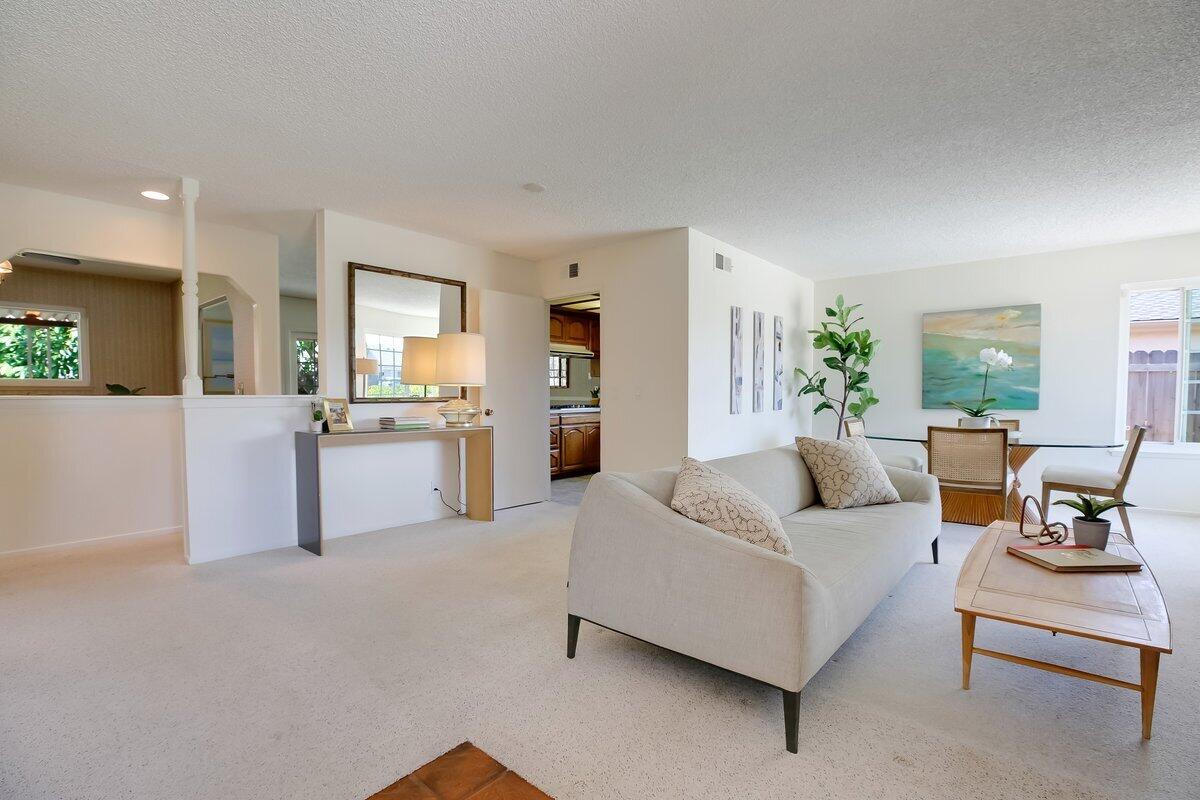 86 Deerhurst Drive