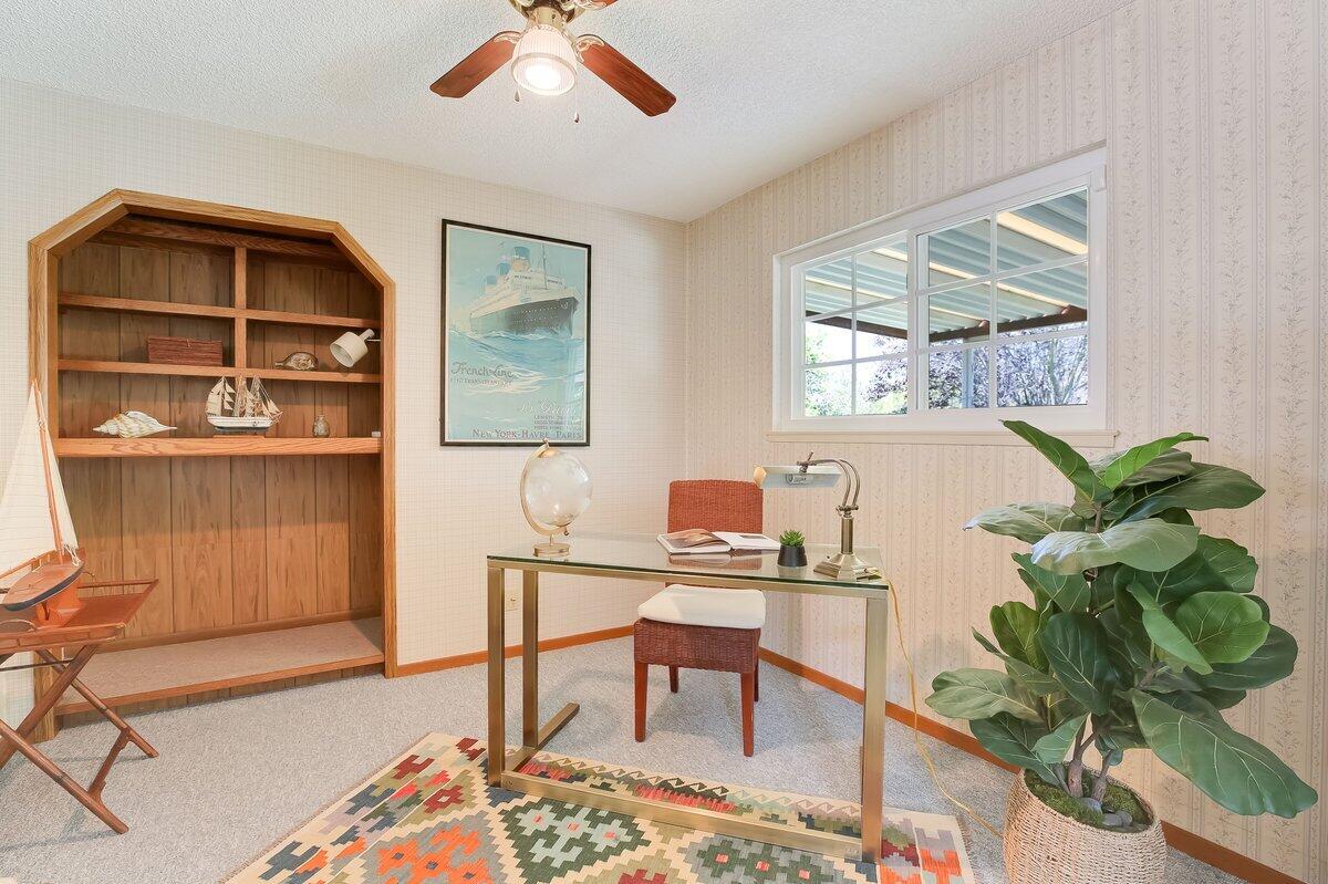 86 Deerhurst Drive