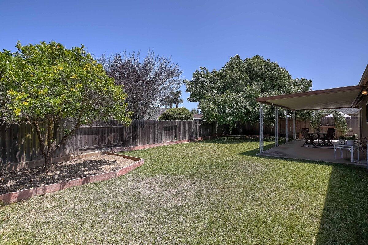 86 Deerhurst Drive