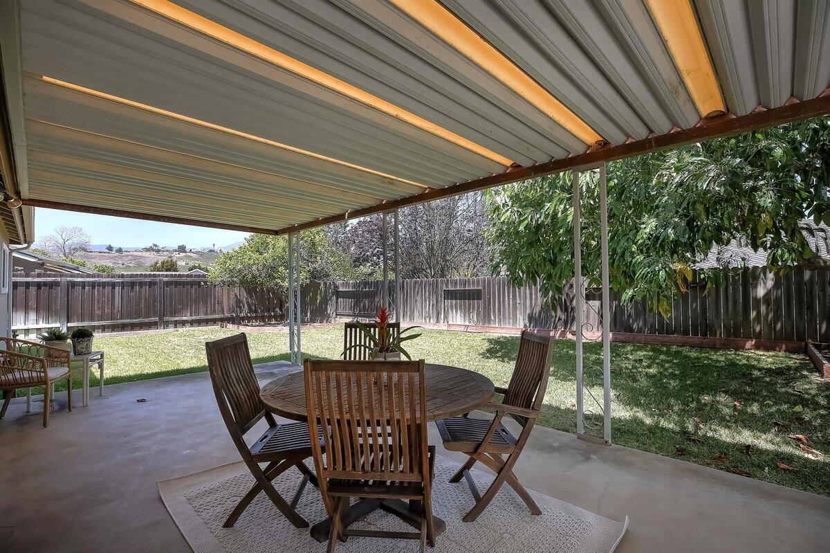 86 Deerhurst Drive