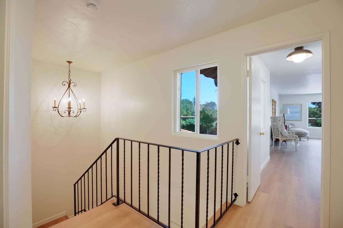 614 Calle De Los Amigos